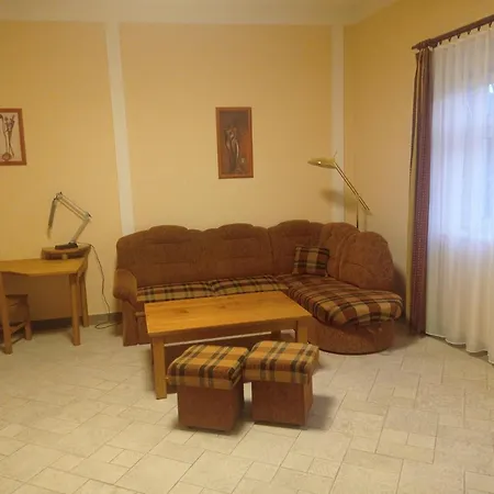 Apartament Slos