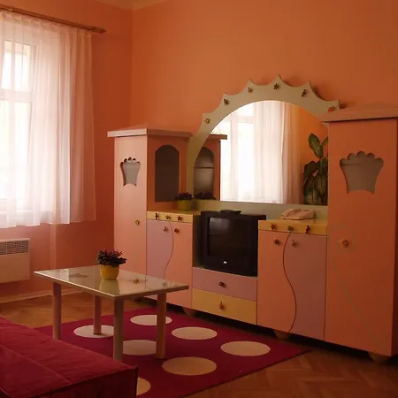 Apartament Slos *